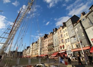 Cosa vedere in Normandia a Dicembre cosa-vedere-in-normandia-a-dicembre-honfleur-porto